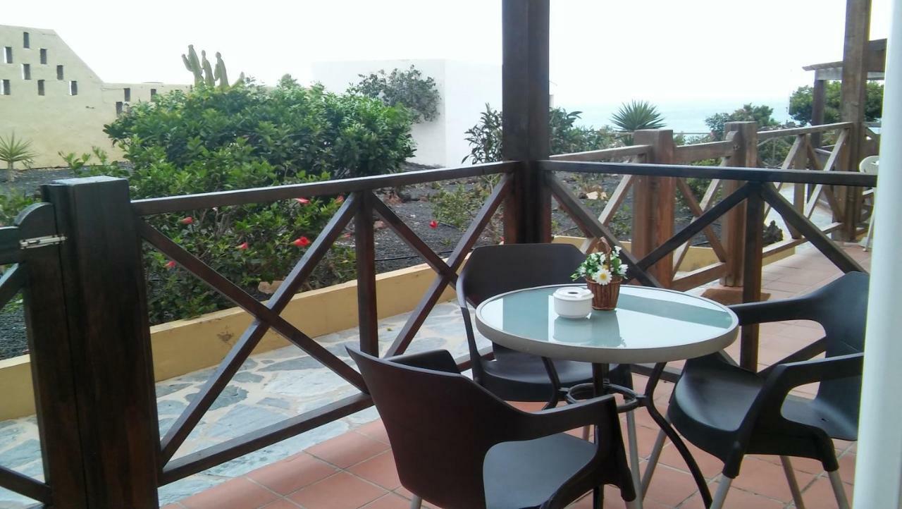 Apartment Los Hibiscos Costa Calma Esterno foto